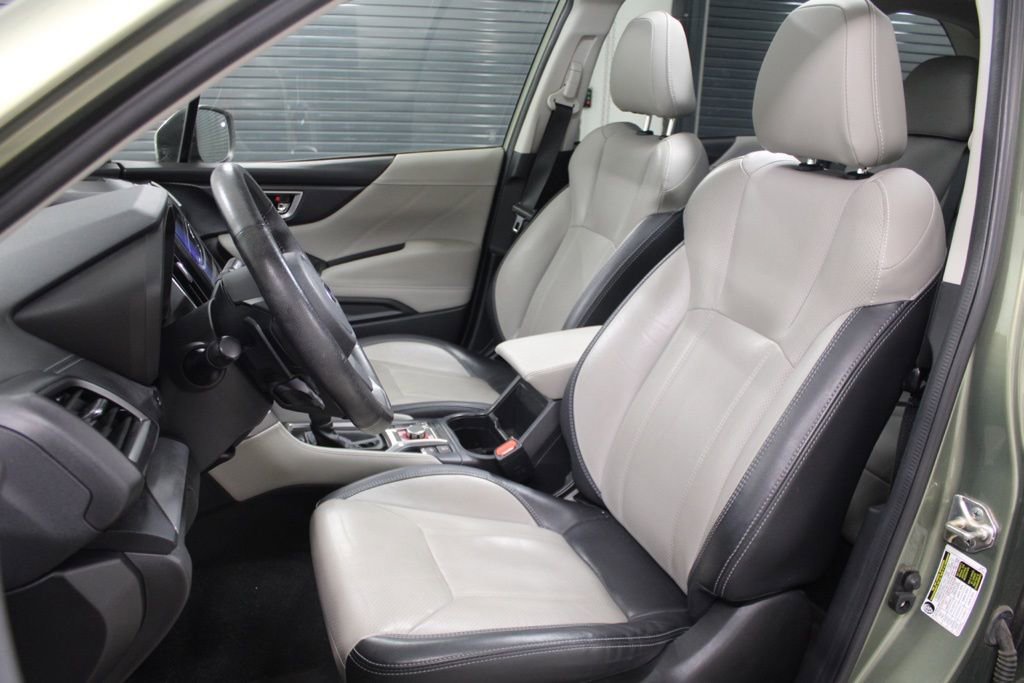 Used 2021 Subaru Forester Limited w/ Popular Package #3 image 6
