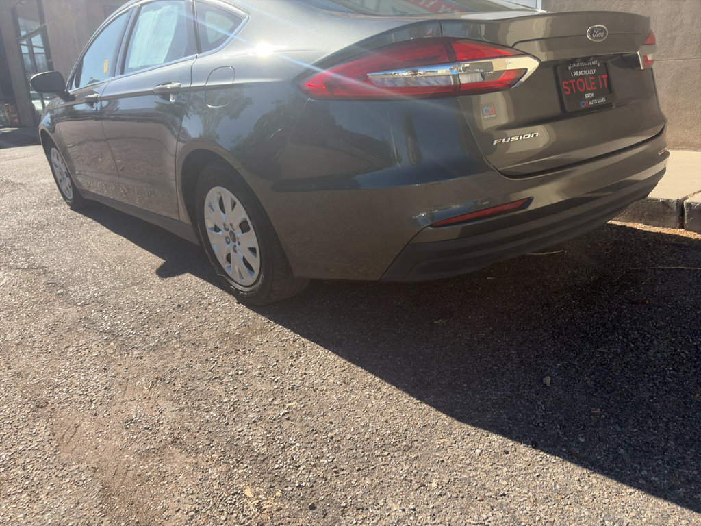 Used 2020 Ford Fusion S FWD image 8