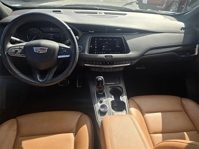 Used 2023 Cadillac XT4 Sport image 15
