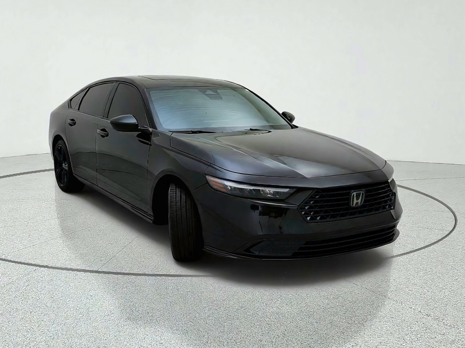 Used 2024 Honda Accord Sport image 4