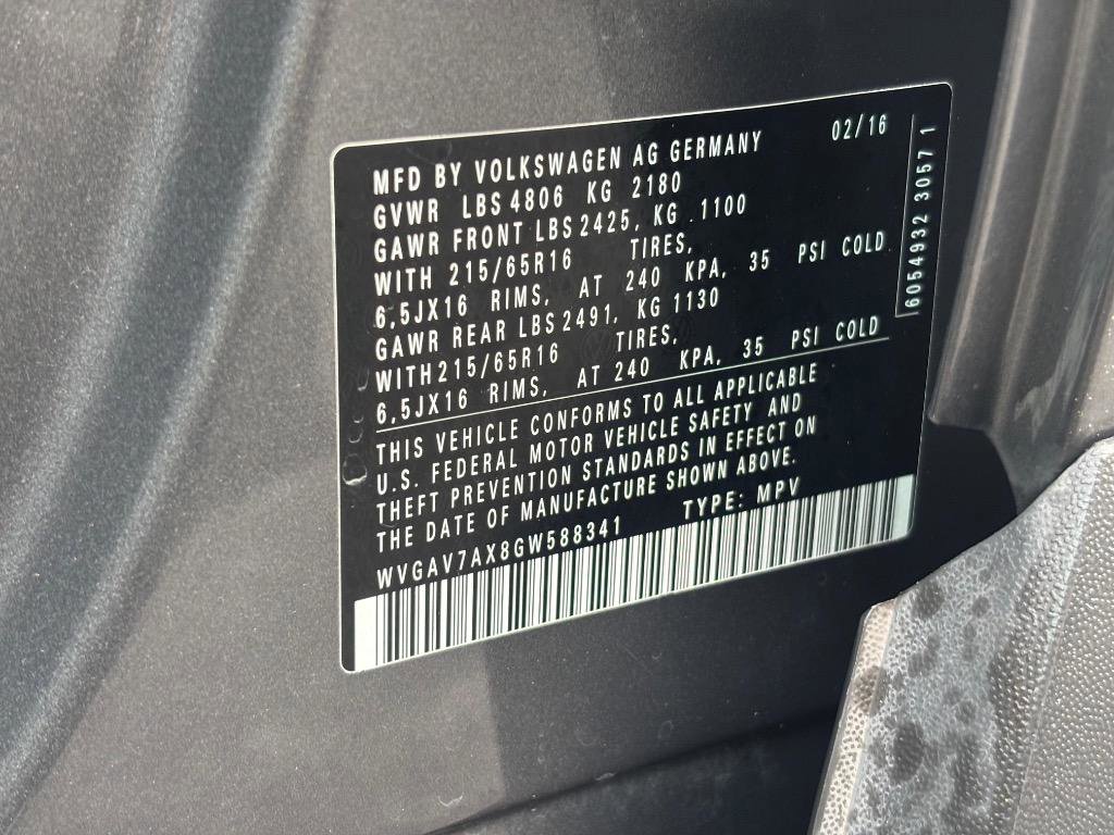 Used 2016 Volkswagen Tiguan S FWD image 37