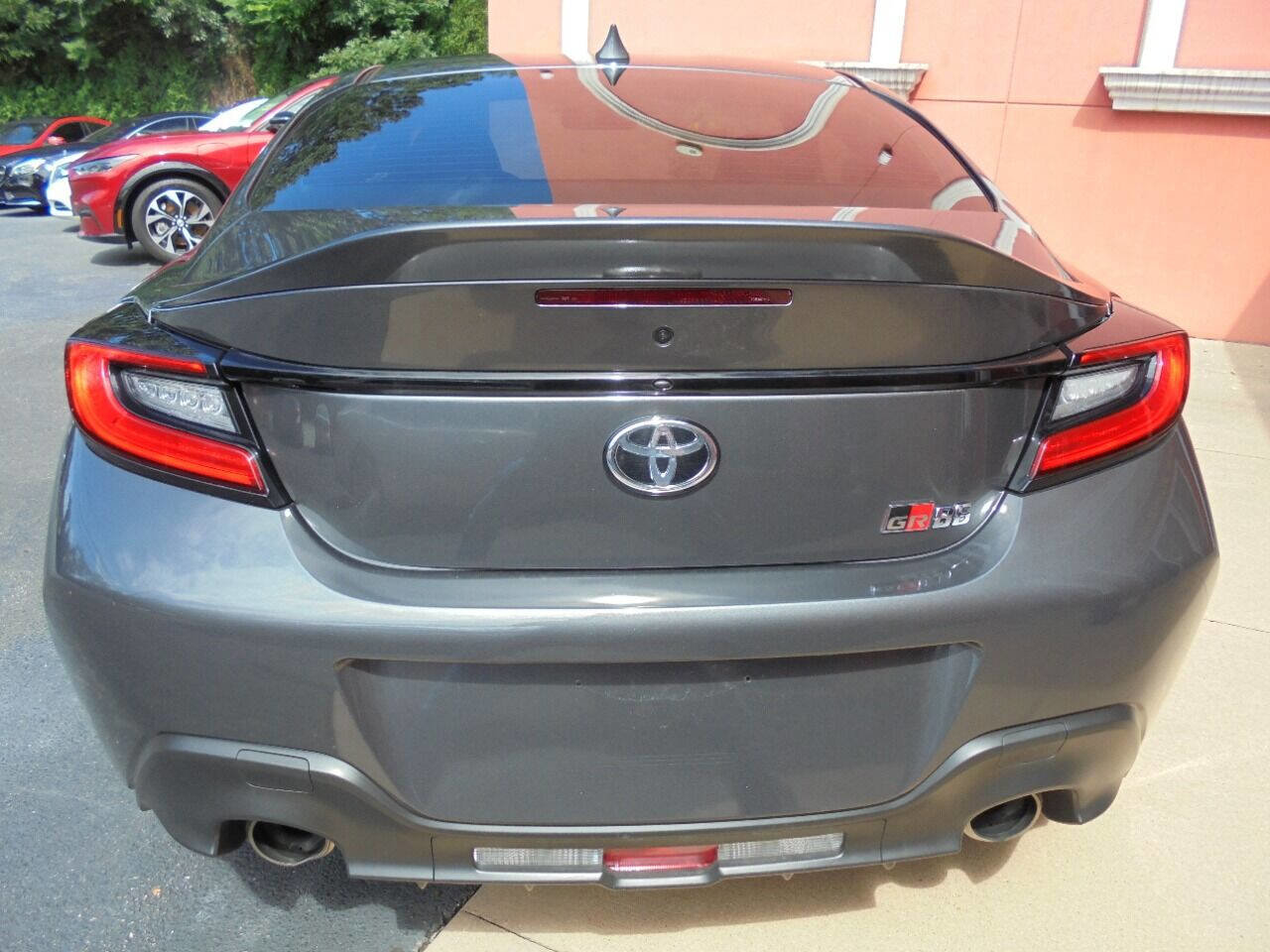 Used 2022 Toyota GR86 RWD image 28