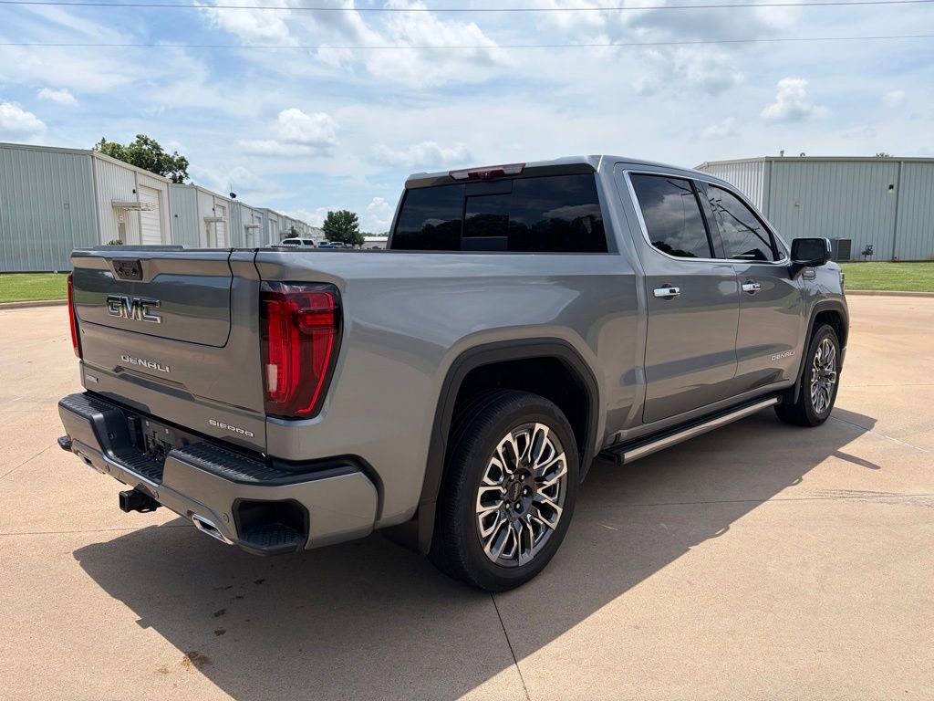 Used 2023 GMC Sierra 1500 Denali Ultimate AWD/4WD image 3