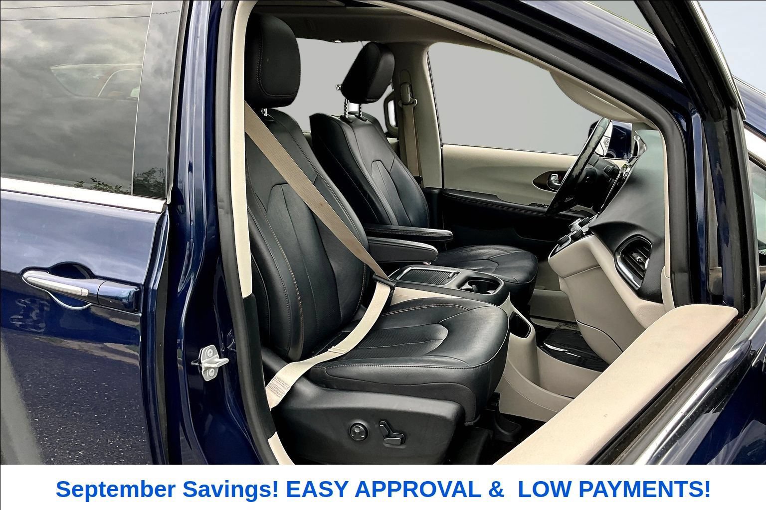 Used 2019 Chrysler Pacifica Touring-L Plus FWD image 28