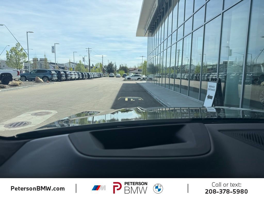 Certified 2026 BMW X7 M60i AWD/4WD image 36
