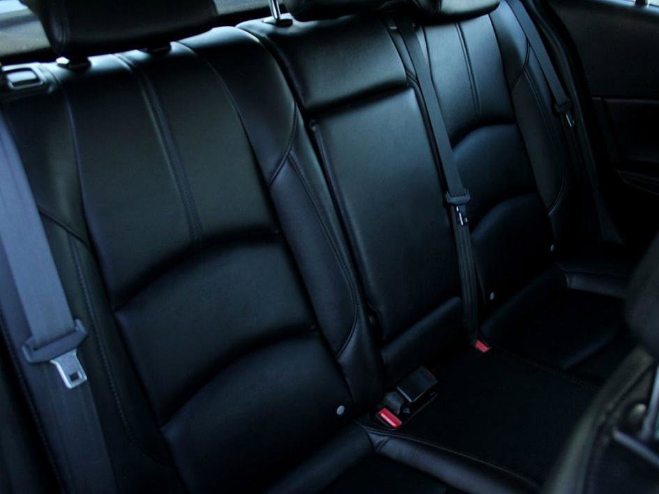 Used 2018 MAZDA MAZDA3 Touring image 24