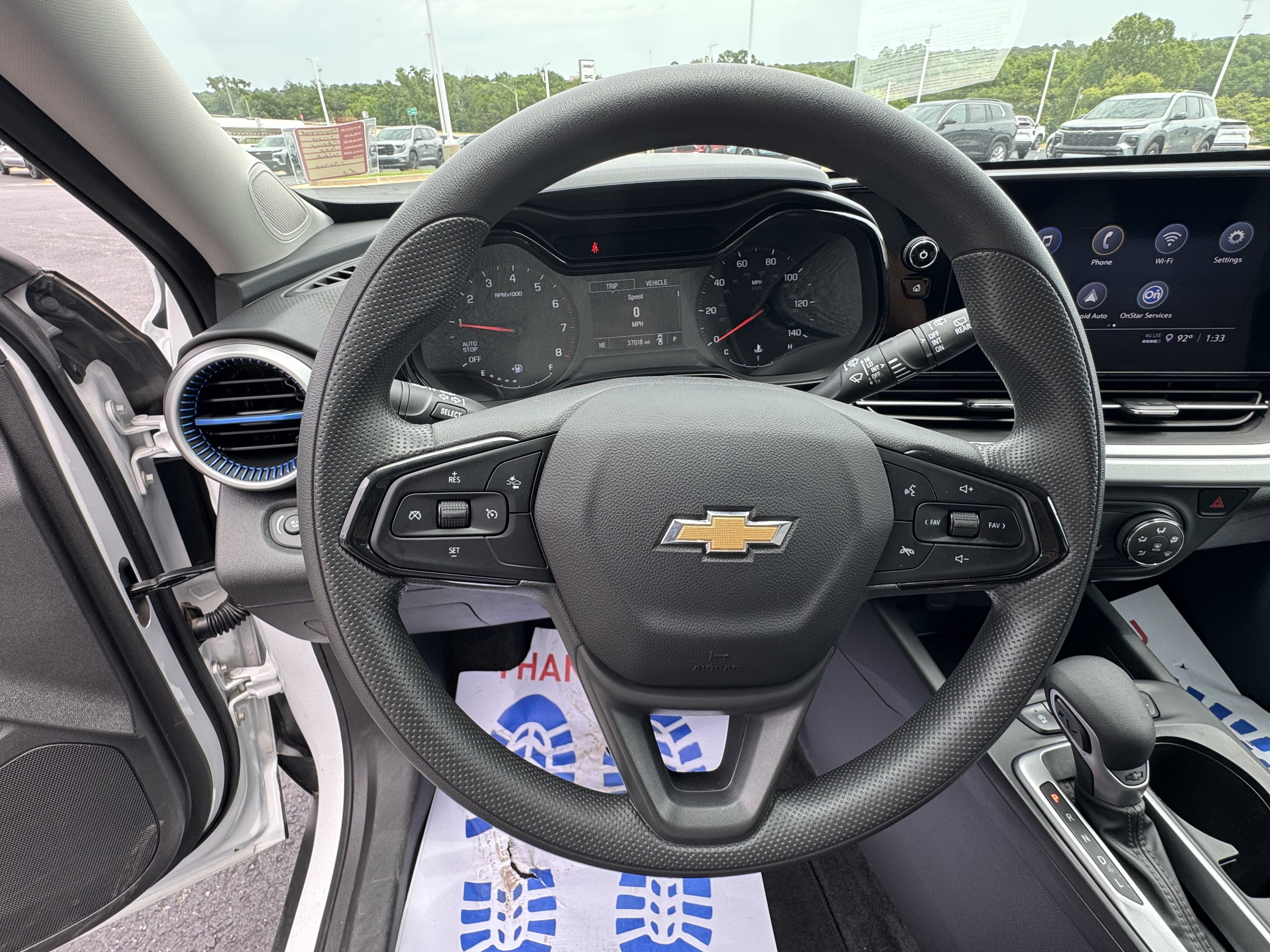 Used 2024 Chevrolet Trax LS w/ LS Convenience Package FWD image 24