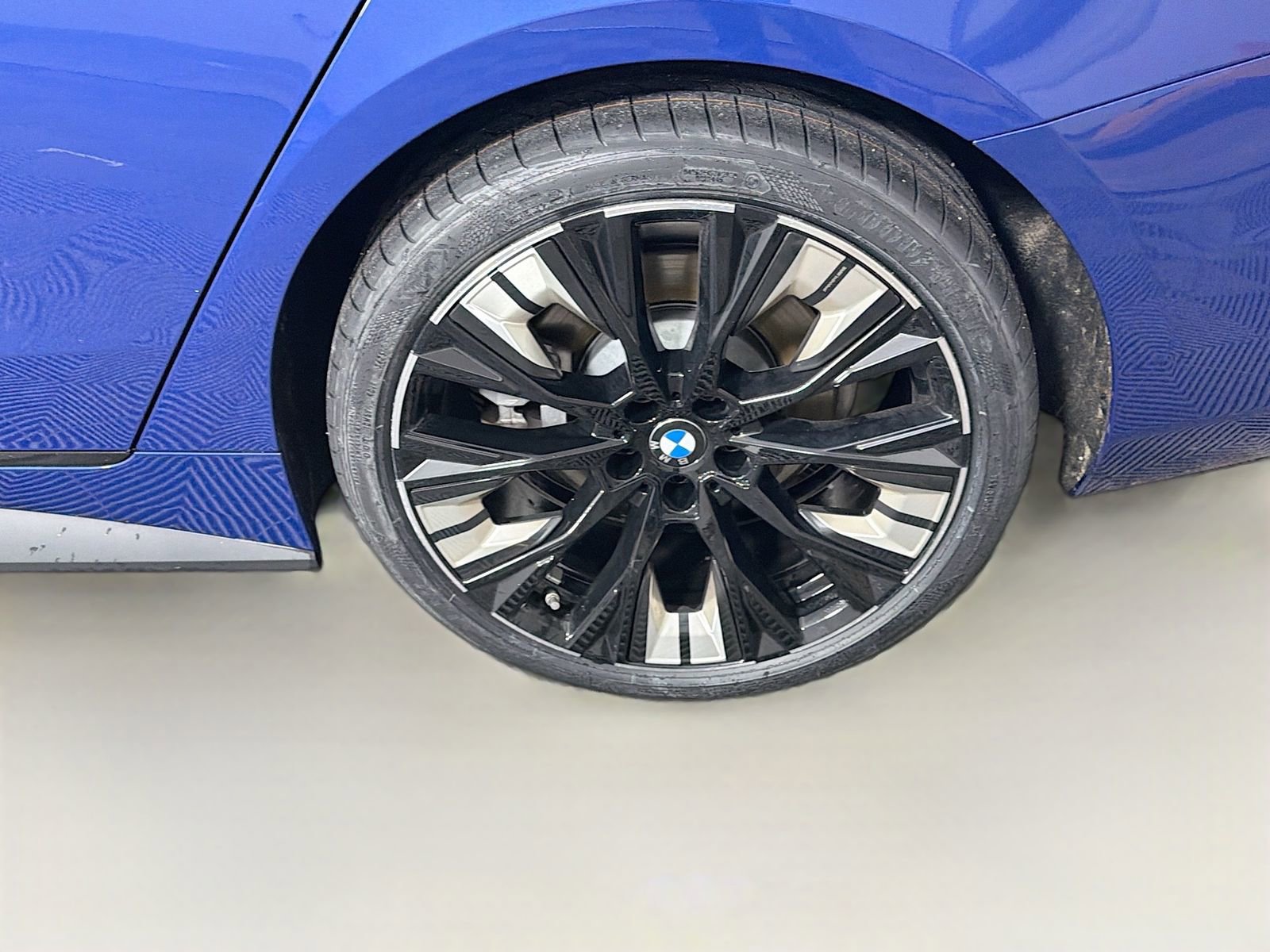 Used 2025 BMW 430i xDrive w/ M Sport Package image 34