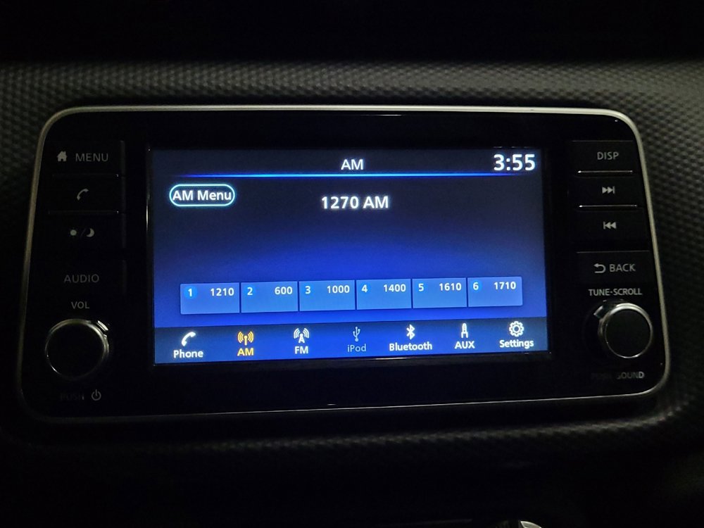 Used 2022 Nissan Kicks S image 25