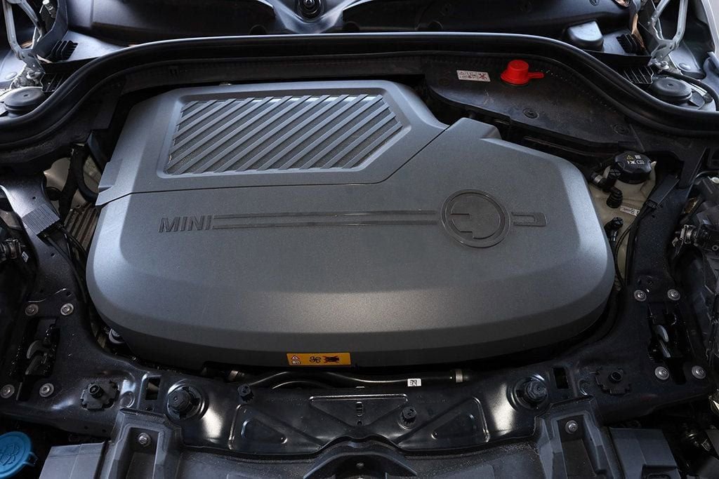 Used 2023 MINI Cooper SE image 36