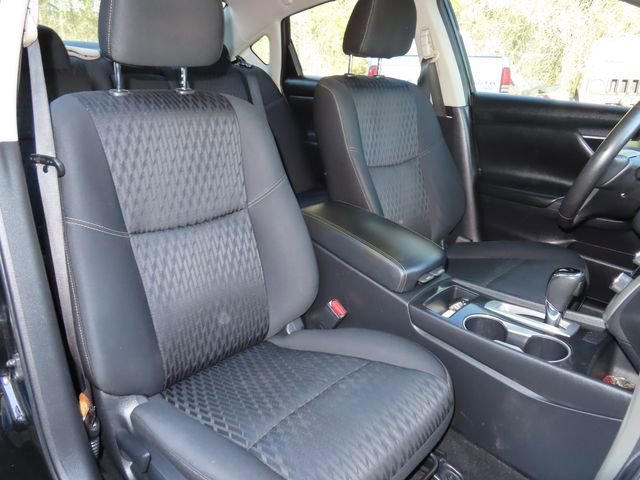 Used 2018 Nissan Altima 2.5 SV FWD image 35