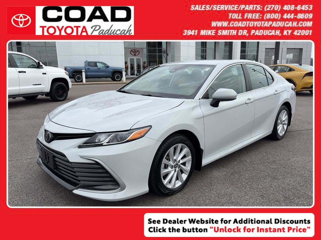 Used 2024 Toyota Camry LE image 1