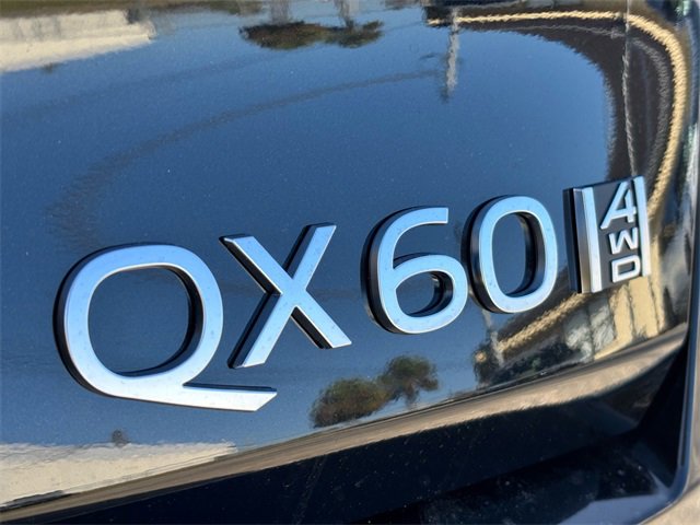 New 2026 INFINITI QX60 Luxe image 17