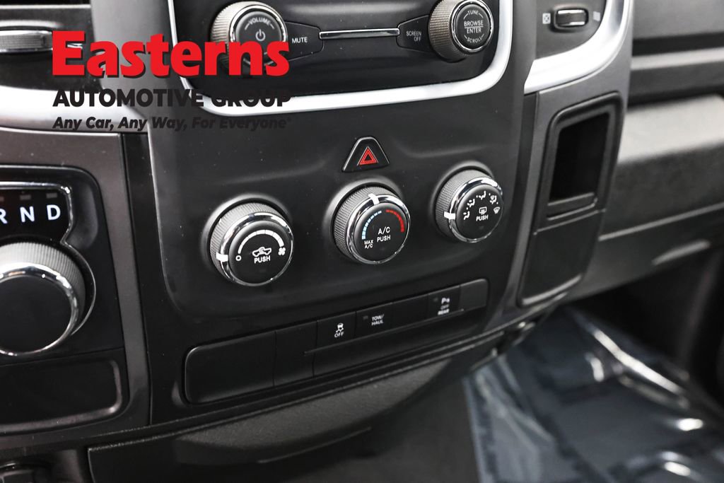 Used 2024 RAM 1500 Classic Warlock RWD image 20