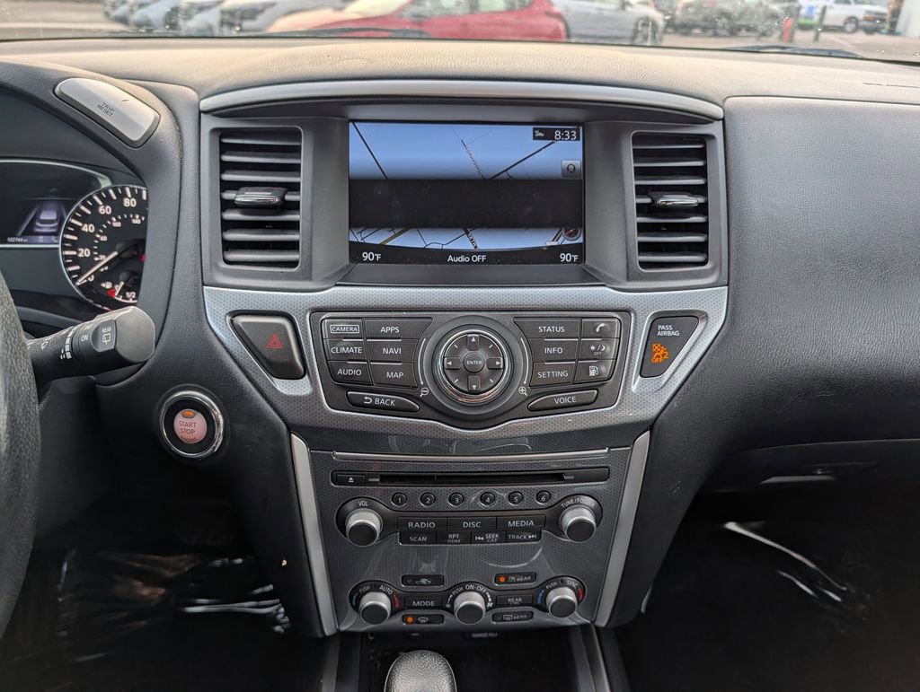 Used 2020 Nissan Pathfinder SL AWD/4WD image 22