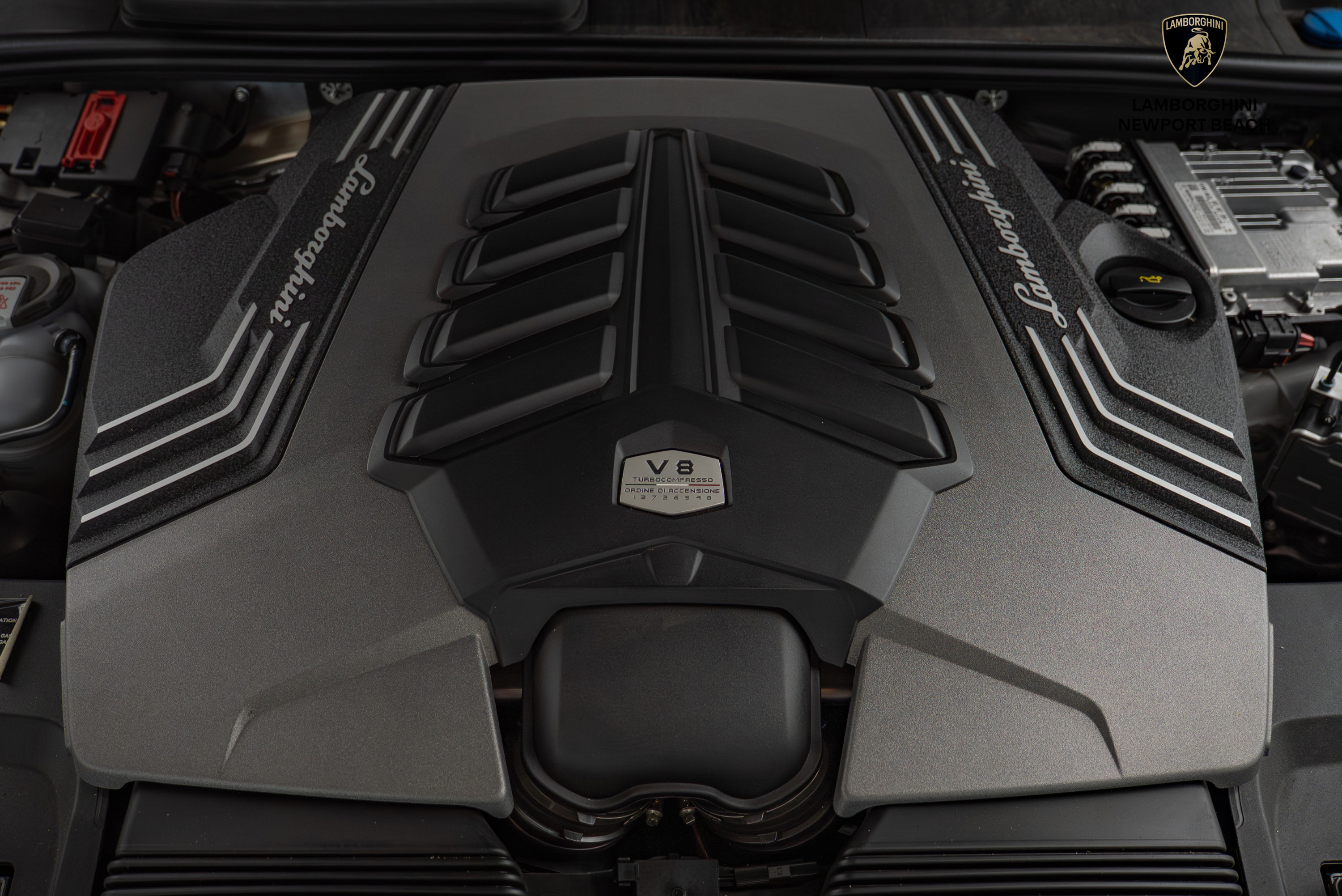 Used 2024 Lamborghini Urus S AWD/4WD image 23