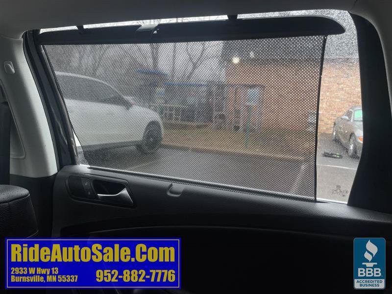 Used 2010 Volkswagen Passat Komfort FWD image 26