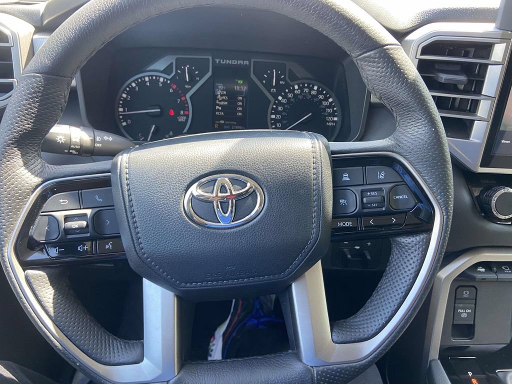 Used 2023 Toyota Tundra Limited AWD/4WD image 36