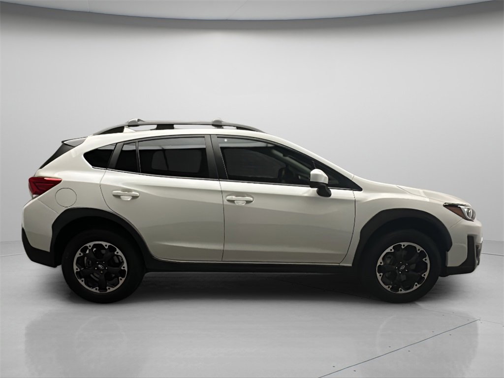 Used 2021 Subaru Crosstrek 2.0i Premium image 7