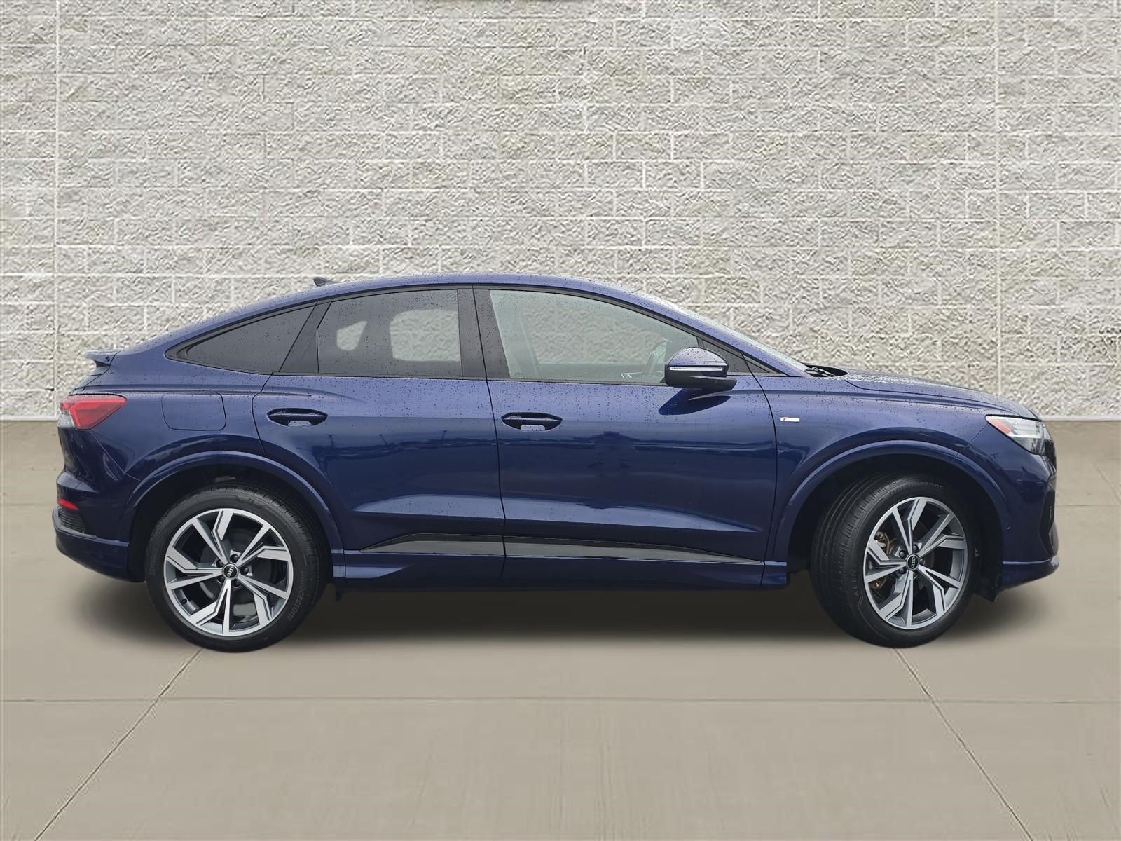 Certified 2023 Audi Q4 e-tron Prestige w/ Black Optic Package AWD/4WD image 8