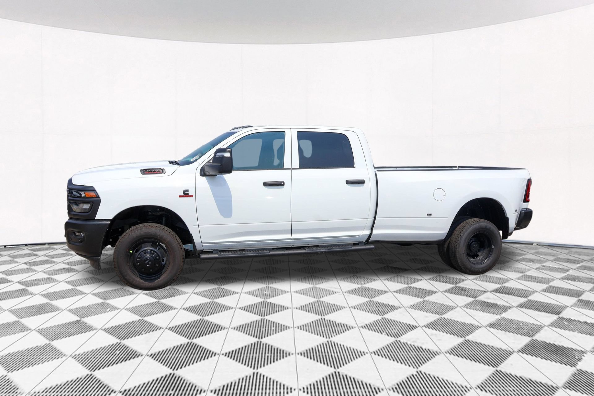 New 2026 RAM 3500 Tradesman AWD/4WD image 8