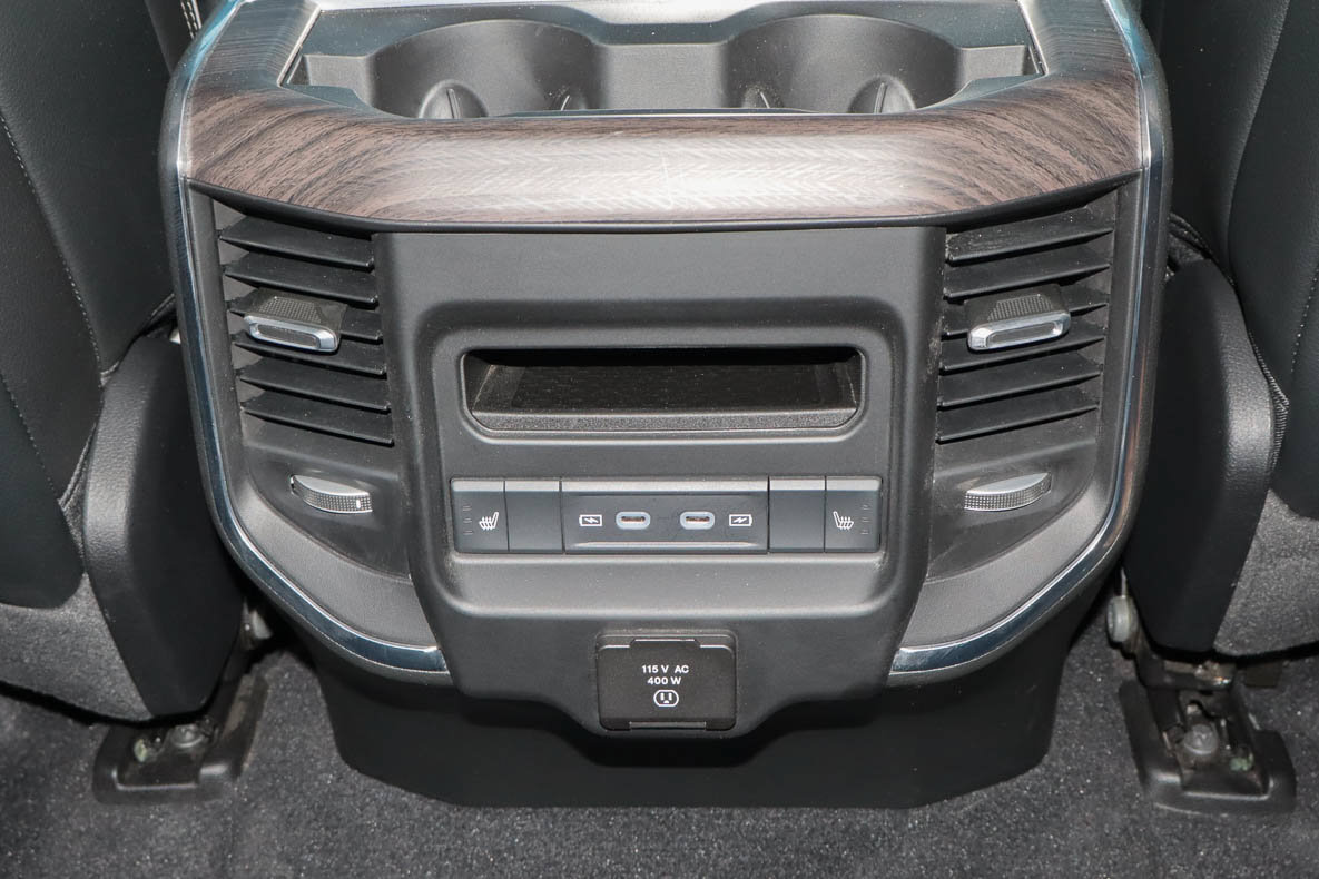 Used 2026 RAM 1500 Laramie AWD/4WD image 22