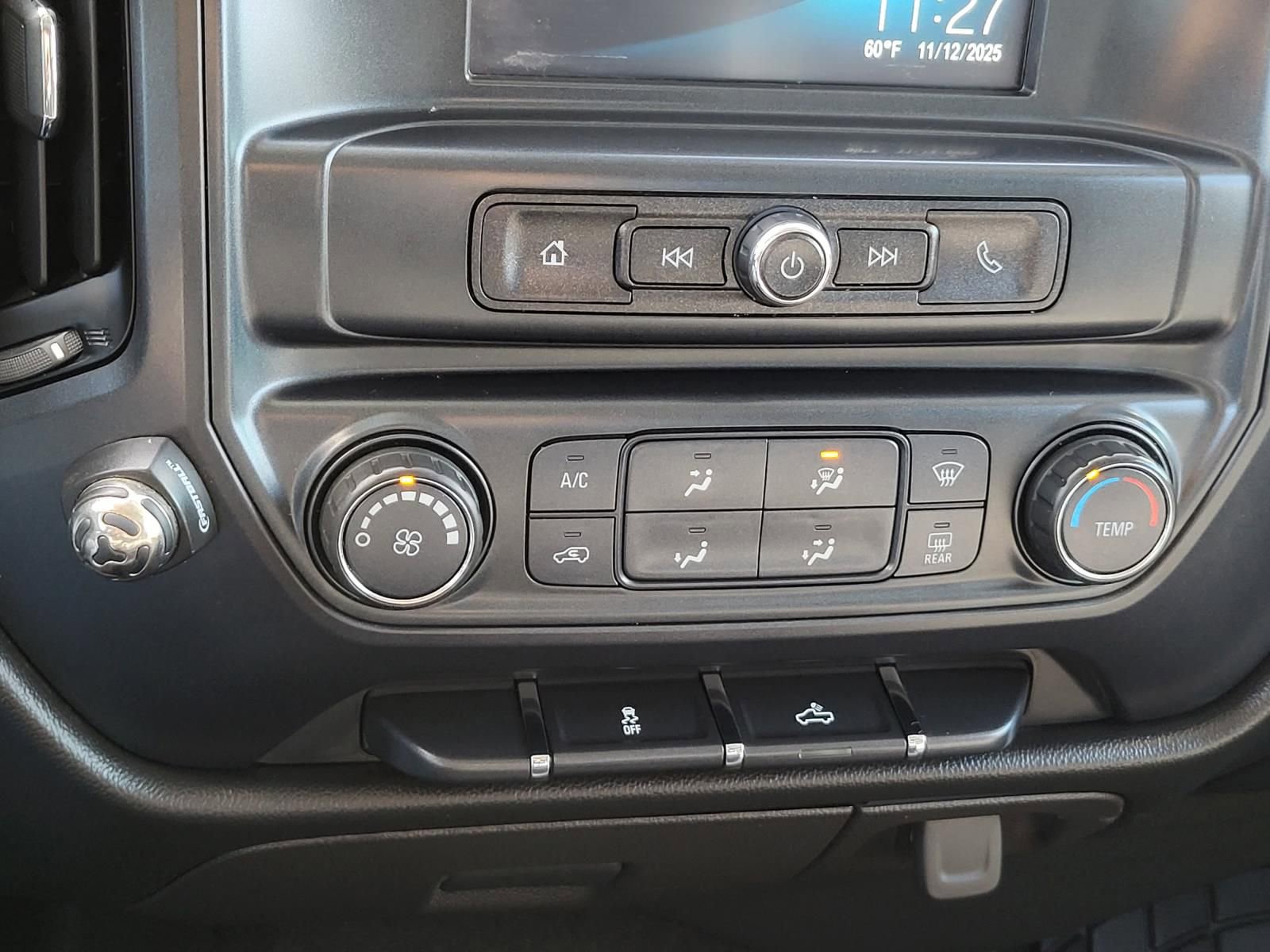 Used 2018 Chevrolet Silverado 1500 Custom w/ Custom Value Package image 27