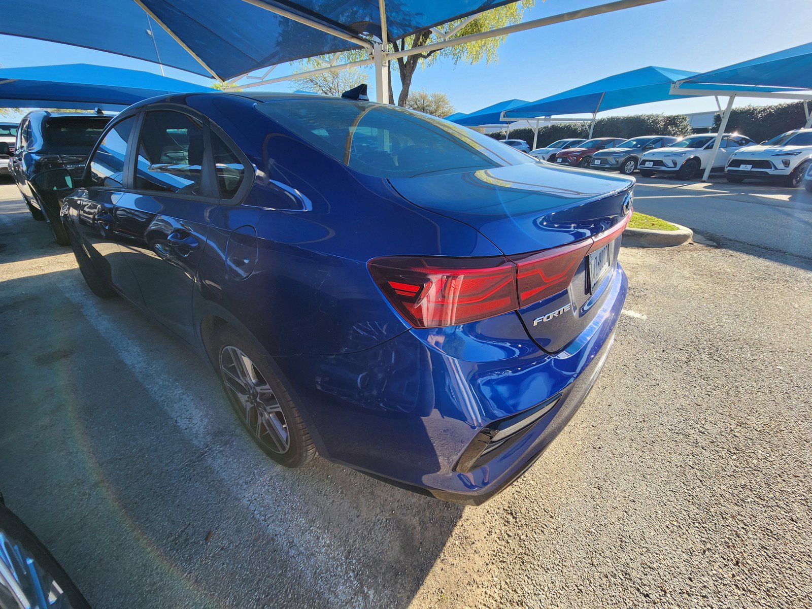 Used 2019 Kia Forte S image 3