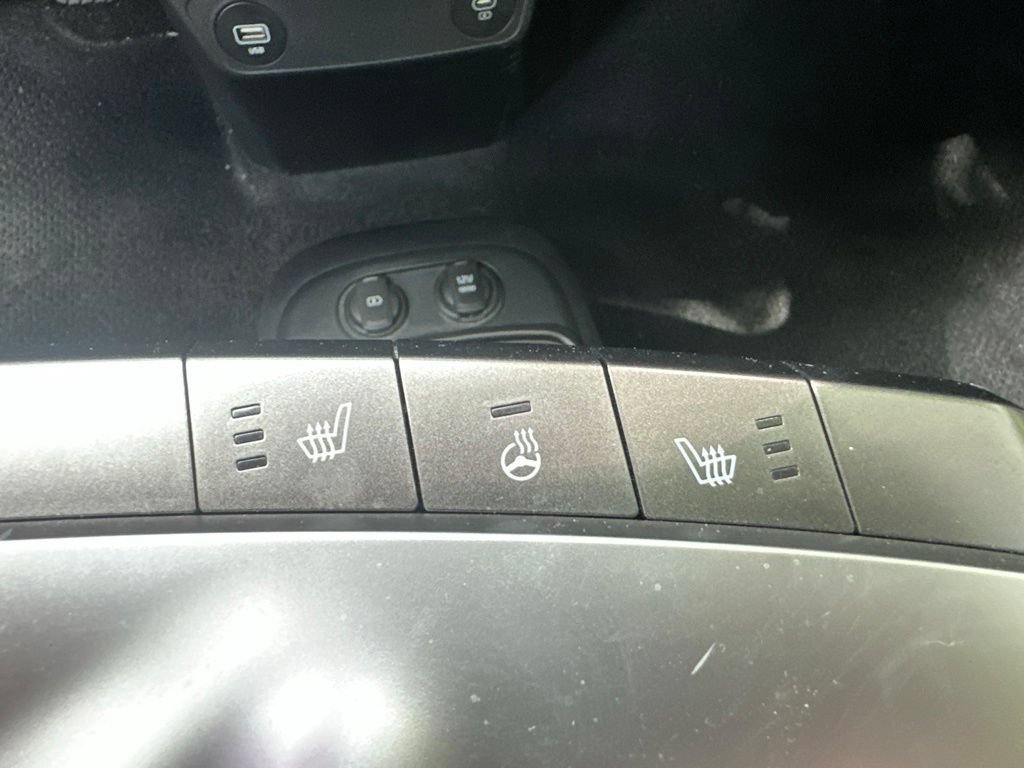 Used 2024 Kia EV6 Light AWD/4WD image 16