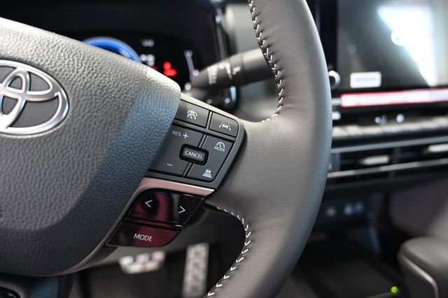 New 2026 Toyota Camry SE FWD image 23