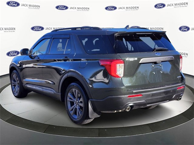 Certified 2022 Ford Explorer XLT w/ Equipment Group 202A image 3