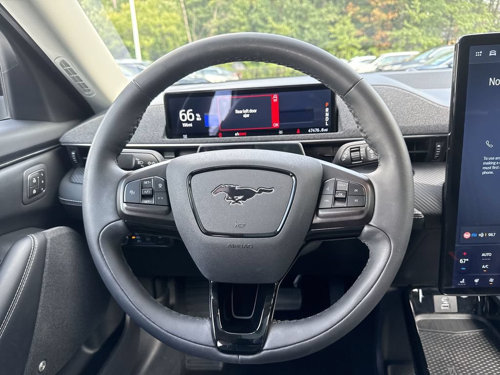 Used 2022 Ford Mustang Mach-E Premium AWD/4WD image 11