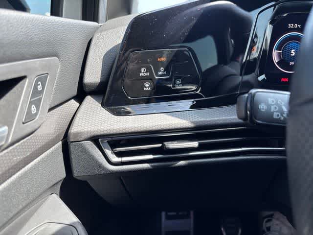 Used 2024 Volkswagen GTI SE FWD image 10