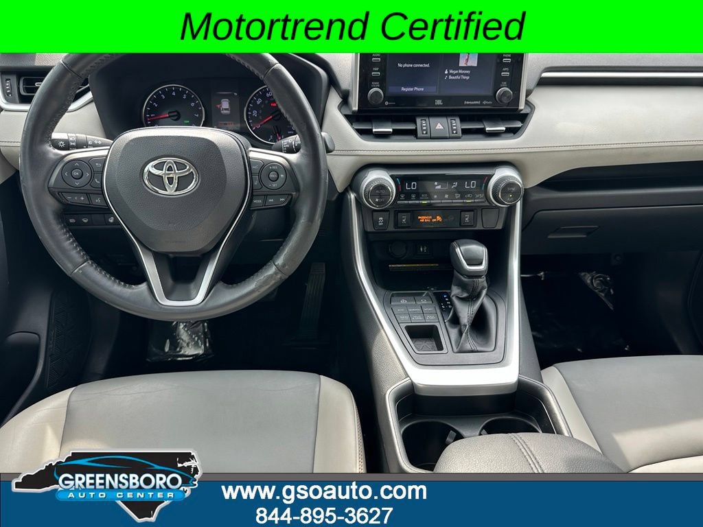 Used 2019 Toyota RAV4 XLE Premium AWD/4WD image 5
