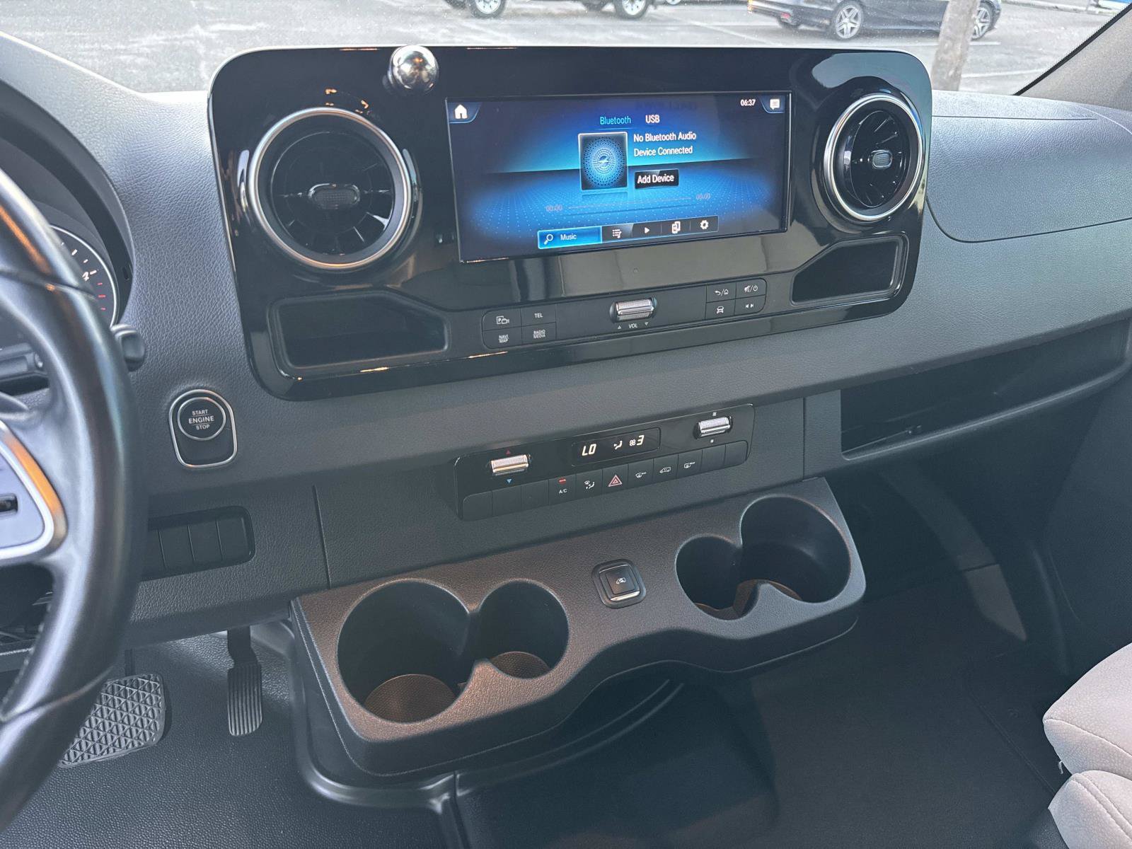 Used 2020 Mercedes-Benz Sprinter 3500 image 41