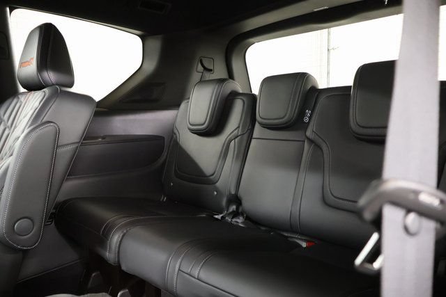 New 2026 Nissan Armada PRO-4X AWD/4WD image 34