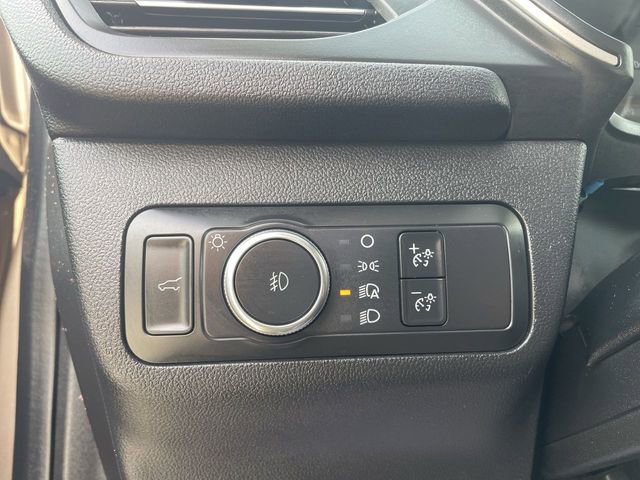 Used 2021 Ford Escape SEL image 35