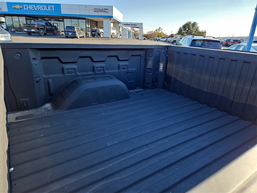 Used 2025 Chevrolet Silverado 1500 RST w/ Protection Package image 17