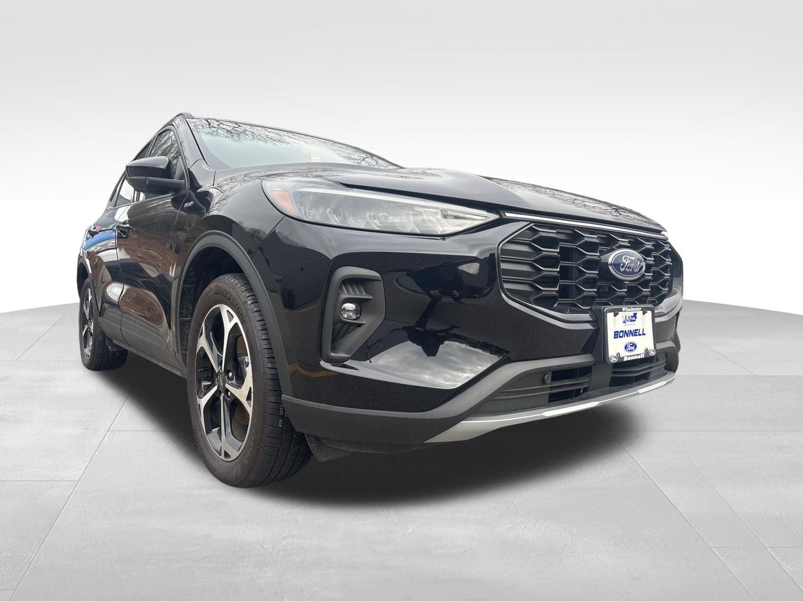 New 2025 Ford Escape ST-Line Select w/ Tech Pack #2 AWD/4WD image 9