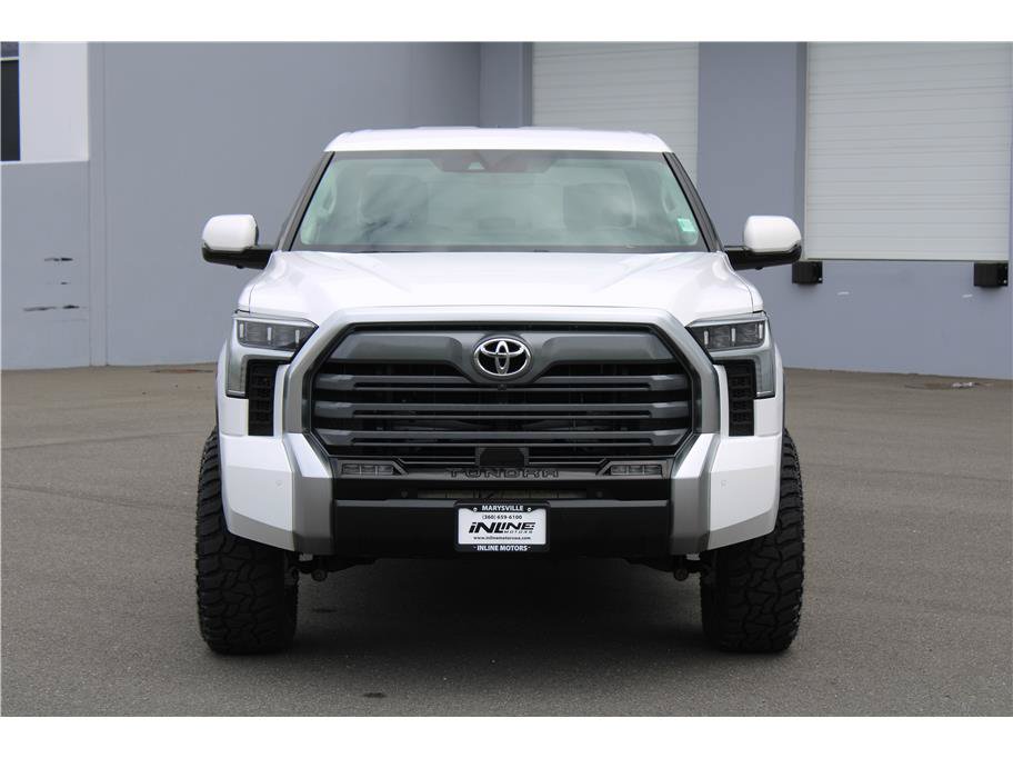 Used 2024 Toyota Tundra Limited AWD/4WD image 5