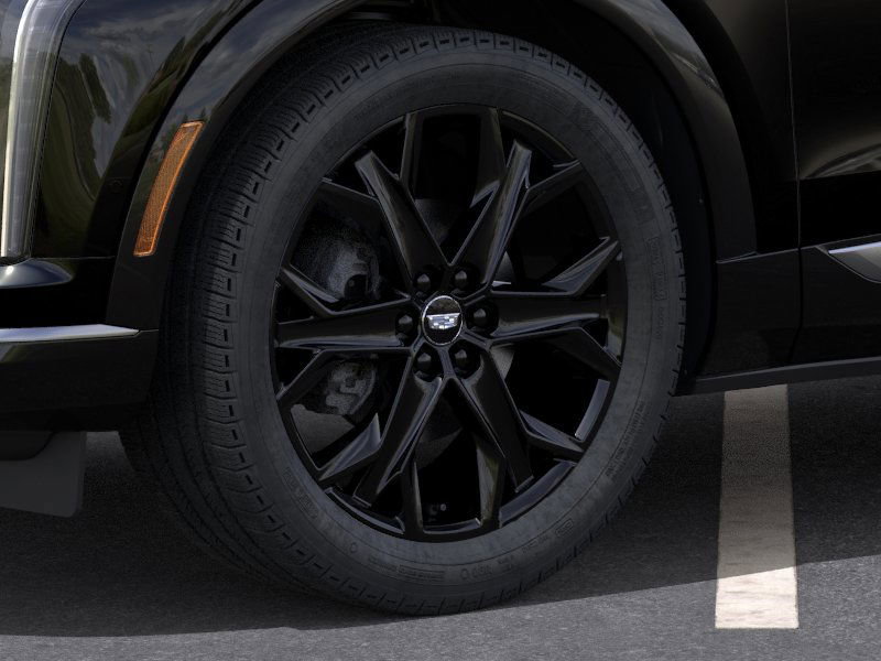 New 2025 Cadillac Optiq Luxury 1 w/ LPO, ONYX Package image 9