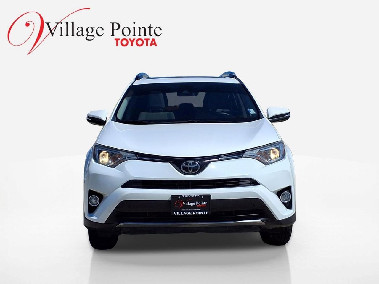 Used 2018 Toyota RAV4 XLE AWD/4WD image 11