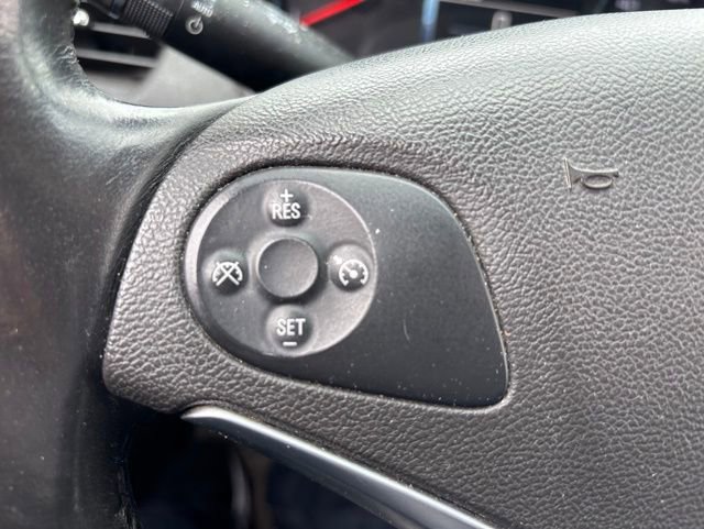 Used 2015 Chevrolet Impala LT w/ Convenience Package FWD image 17