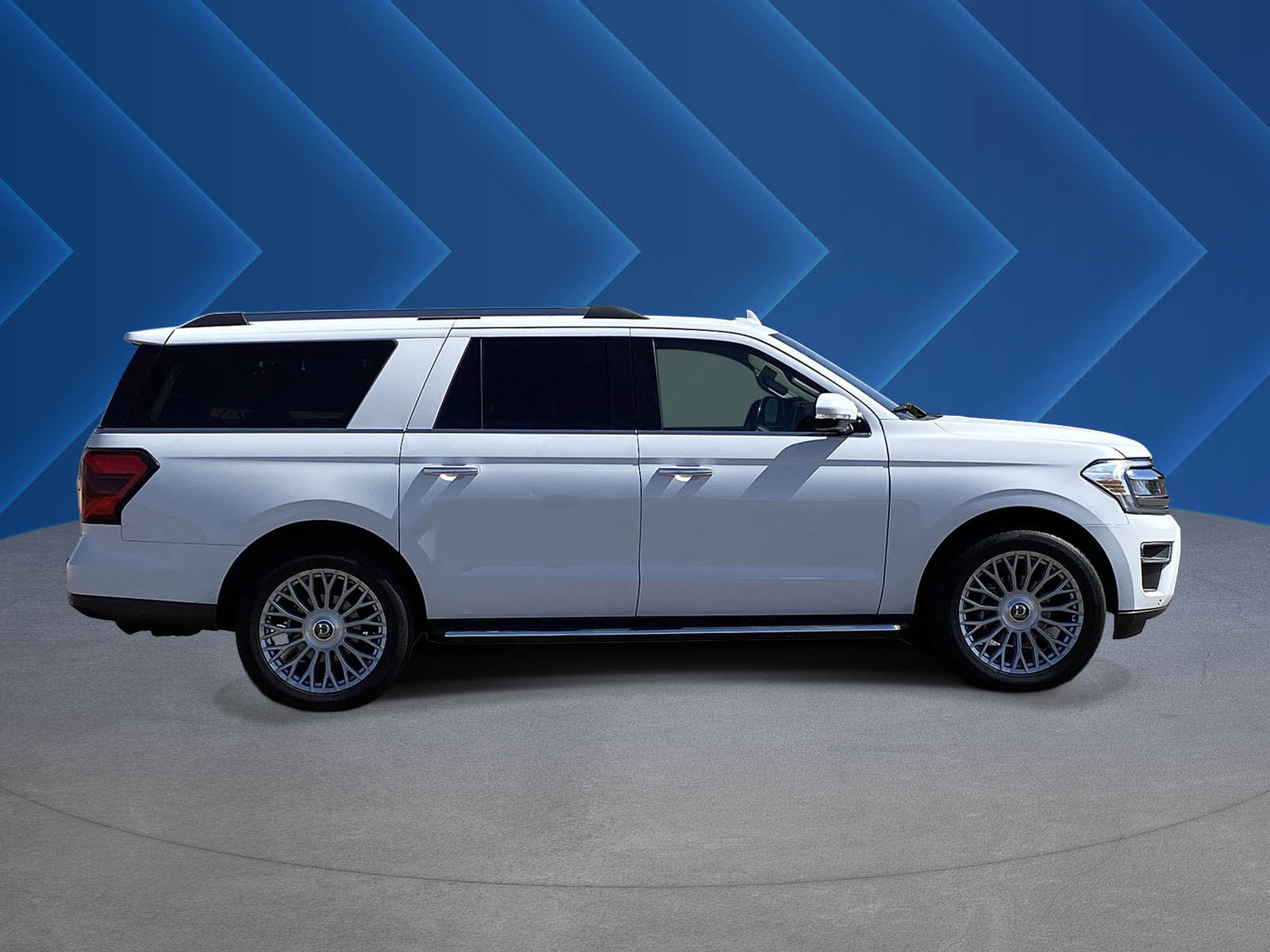 Used 2023 Ford Expedition Max Limited RWD image 2