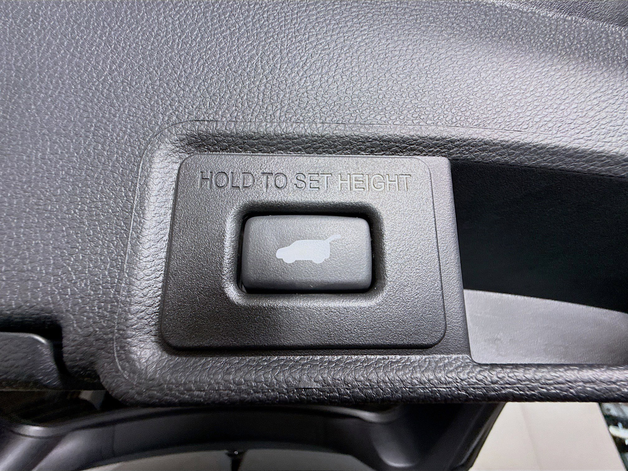 Used 2024 Acura RDX SH-AWD image 41