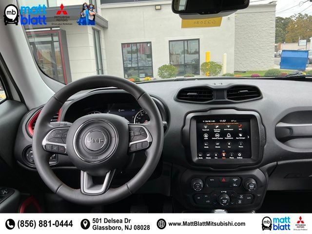 Used 2023 Jeep Renegade Trailhawk image 9