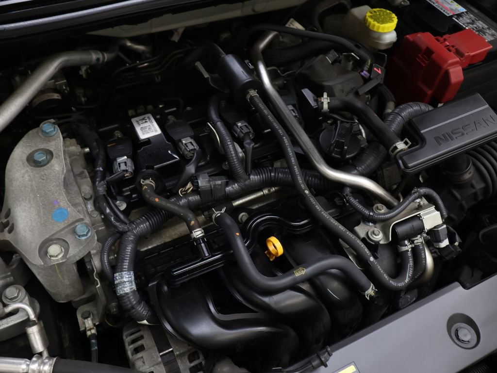 Used 2023 Nissan Sentra SR w/ Midnight Edition Package FWD image 27