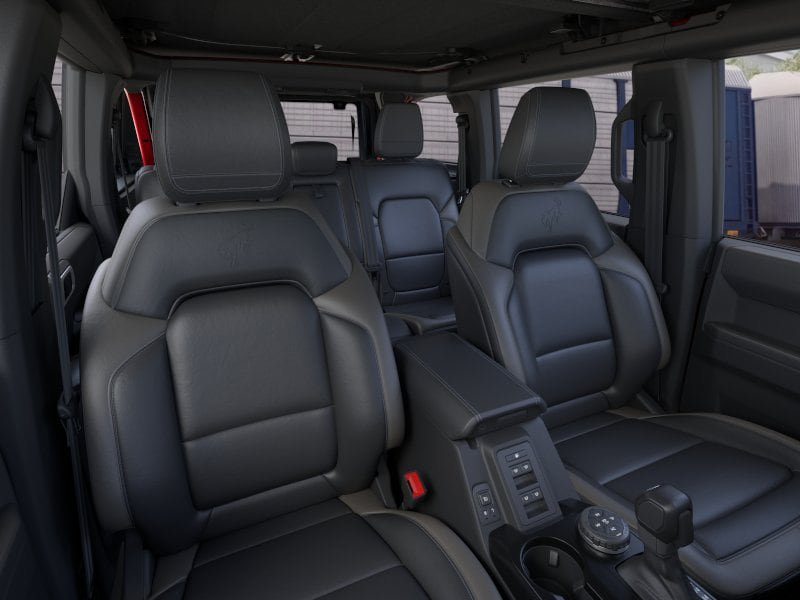 New 2026 Ford Bronco Outer Banks w/ Sasquatch Package AWD/4WD image 10