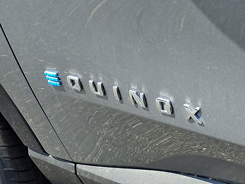 New 2026 Chevrolet Equinox EV LT FWD image 10
