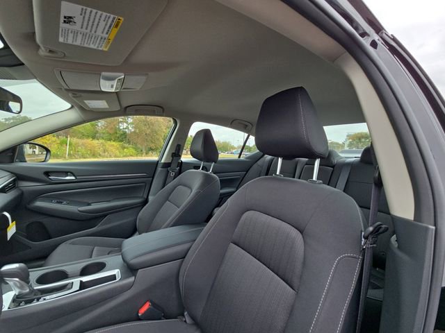 New 2025 Nissan Altima 2.5 SV image 13